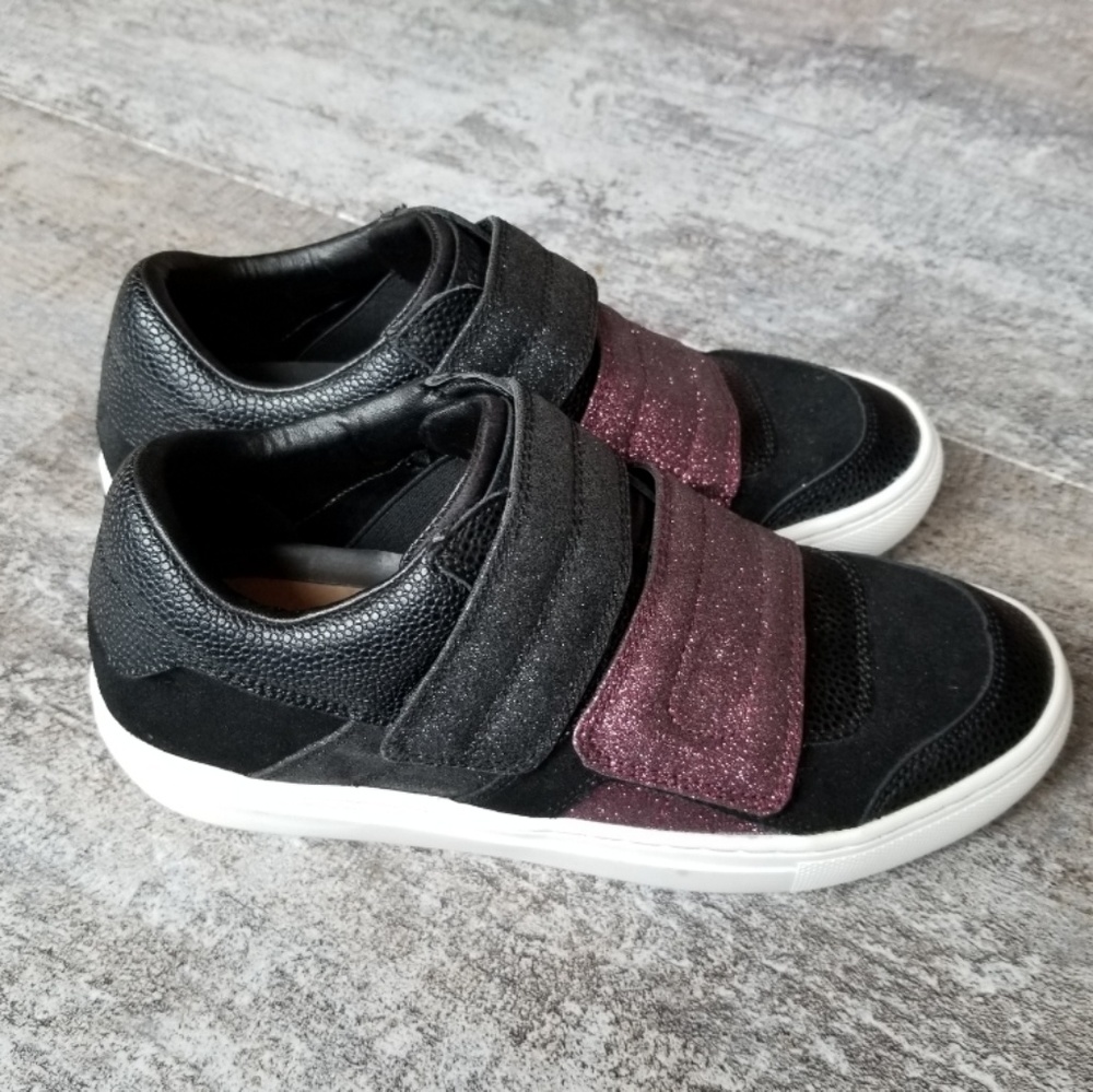 Skechers City Street Sneakers Velcro Glitter NWOT